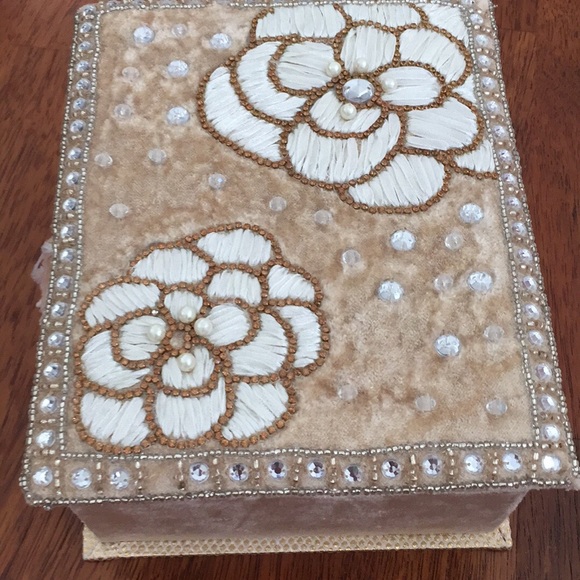 Photo Box - NWT - Picture 2 of 6